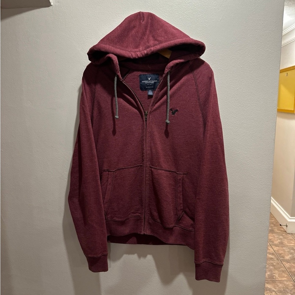 AE Red Zip-Hoodie (S)